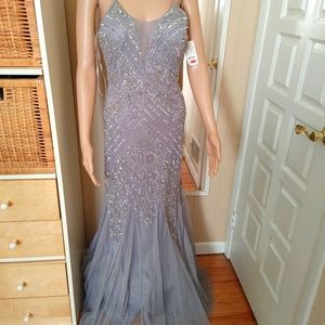 Camille La Vie elegant beaded gown size 4